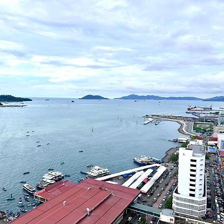 Kota Kinabalu City Centre @ The Shore By Casa Yolo المظهر الخارجي الصورة