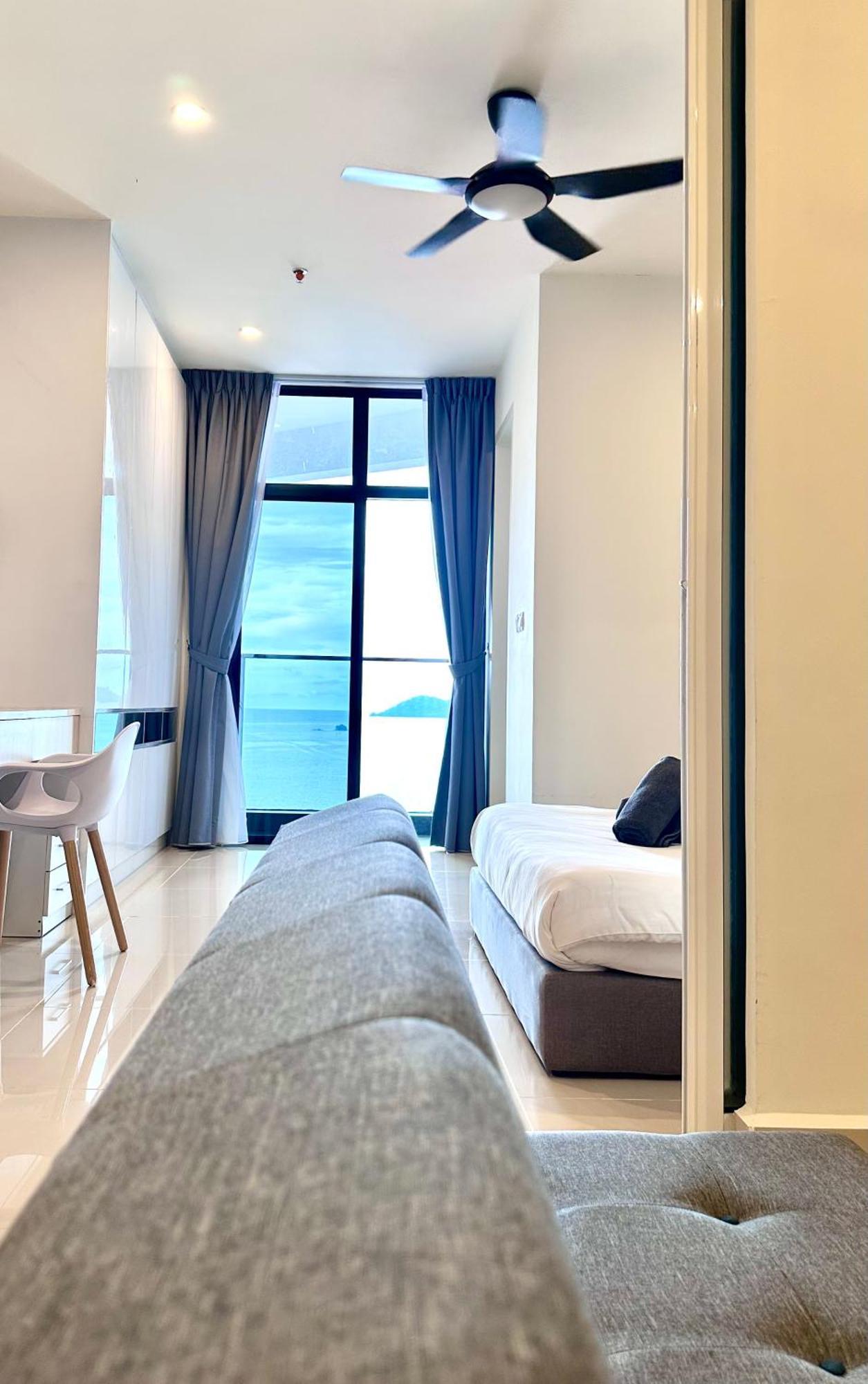 Kota Kinabalu City Centre @ The Shore By Casa Yolo المظهر الخارجي الصورة