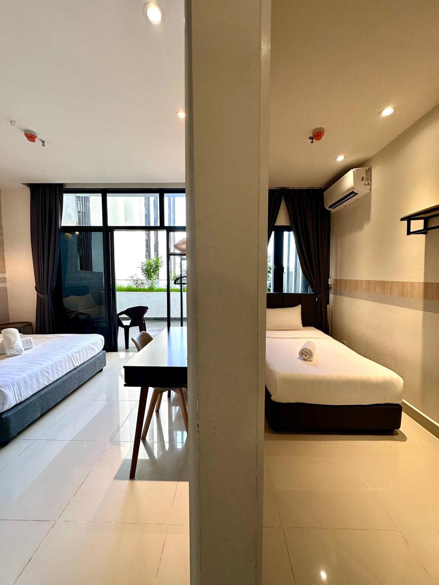 Kota Kinabalu City Centre @ The Shore By Casa Yolo المظهر الخارجي الصورة