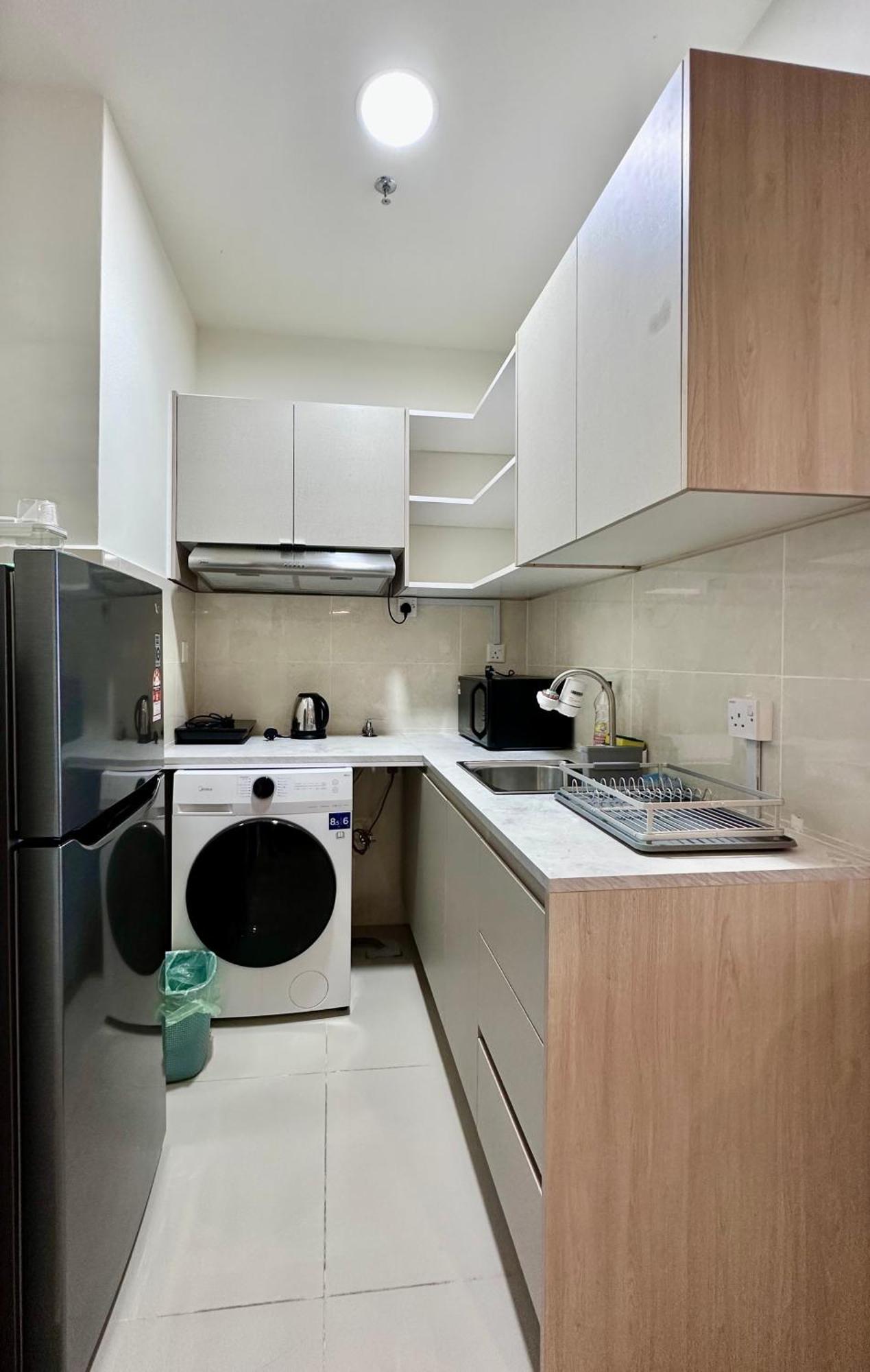 Kota Kinabalu City Centre @ The Shore By Casa Yolo المظهر الخارجي الصورة